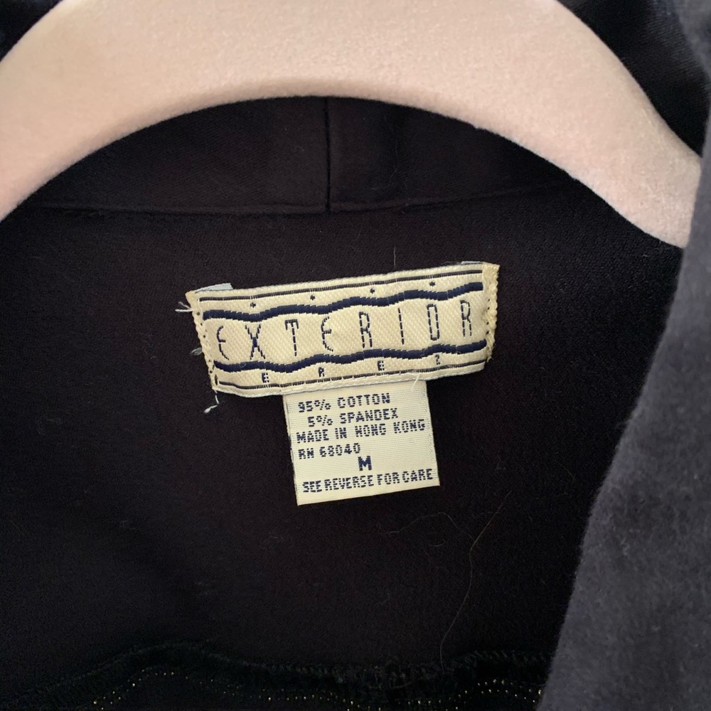 Medium asymmetrical Crop Jacket - Picture 2 of 5